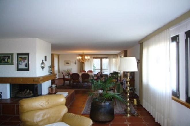 �ber Stadt bis Bodensee&nbsp;St.Gallen&nbsp;:&nbsp;&nbsp;Wohnzimmer&nbsp;